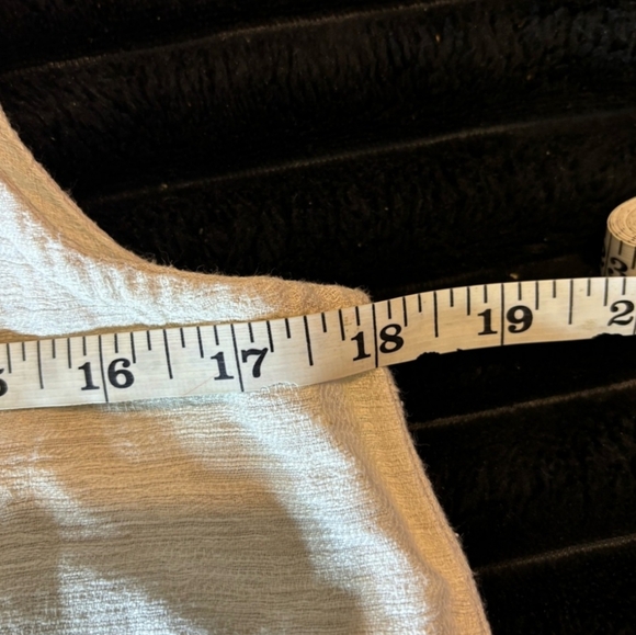 Linen blend shell tank - Picture 4 of 5